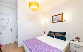 Istanbul House Hotel